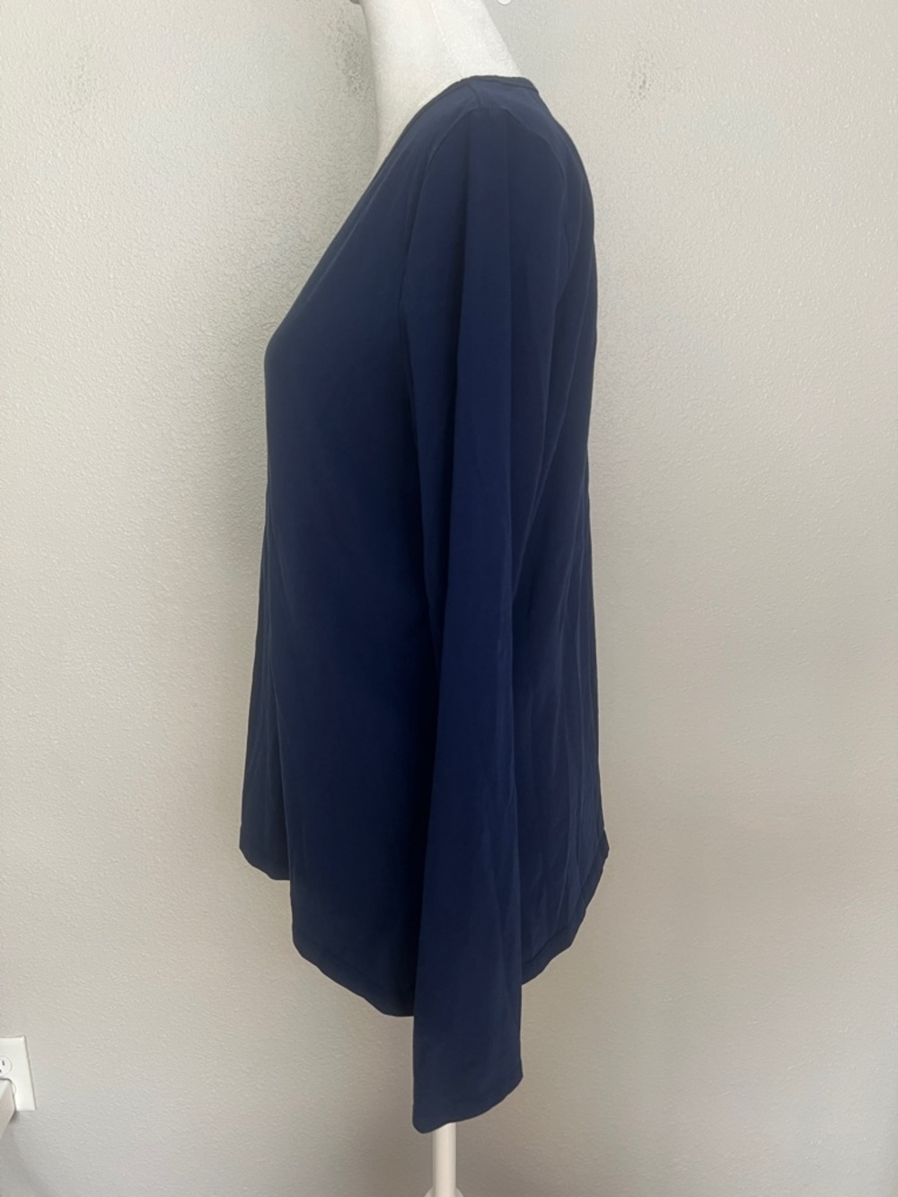 Lands End Crewneck Long Sleeve Shirt Blue Size Medium - Picture 4 of 8